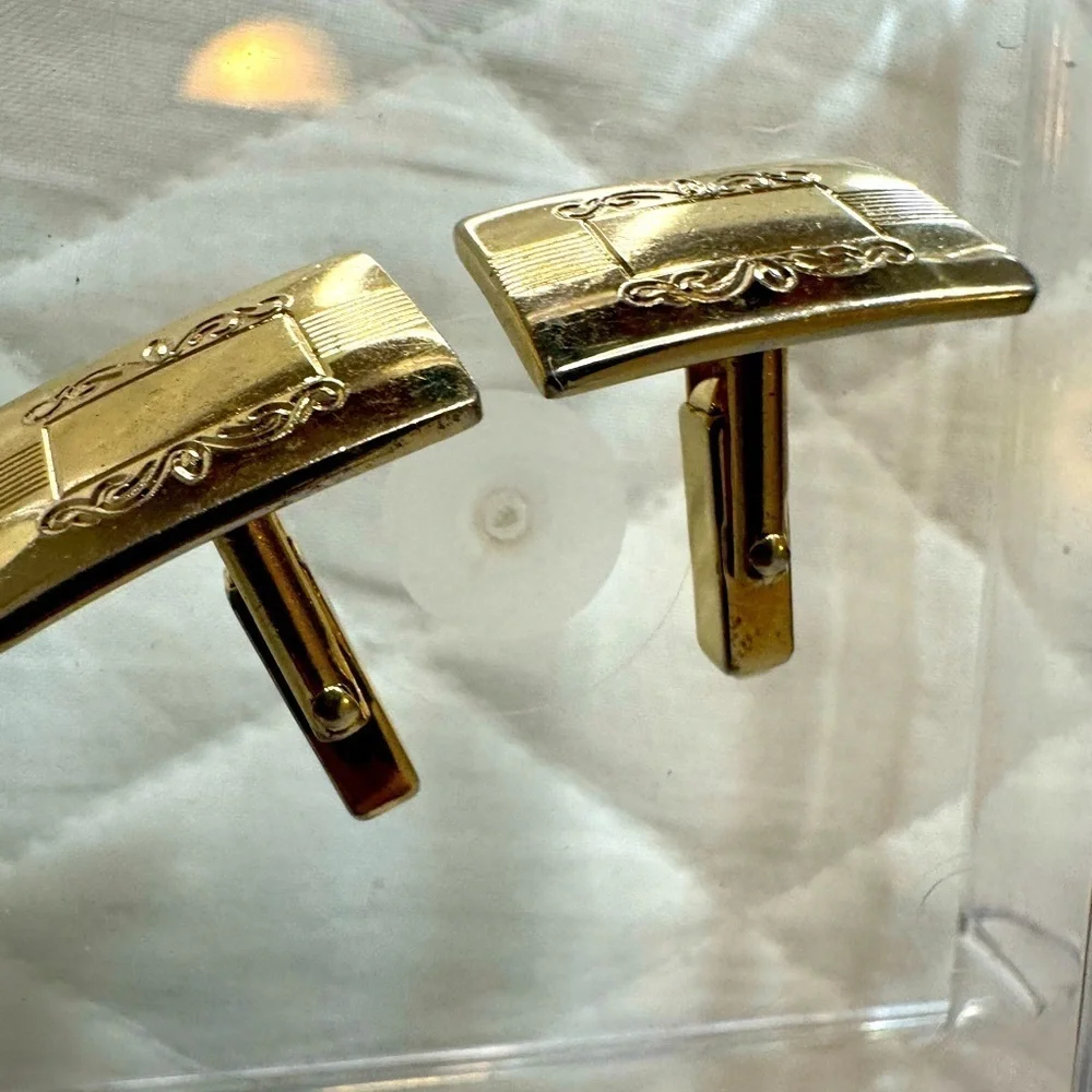 Mens Gold Tone Cufflinks Rectangle Unique Classic Vintage